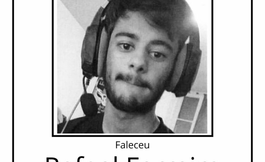 Faleceu