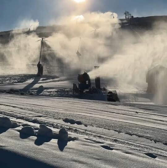 Serra da Estrela: Estância de Ski não para a produção de neve