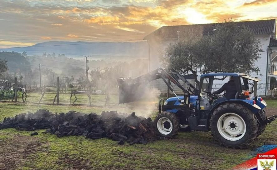 Incêndio deflagra em armazém em Seia