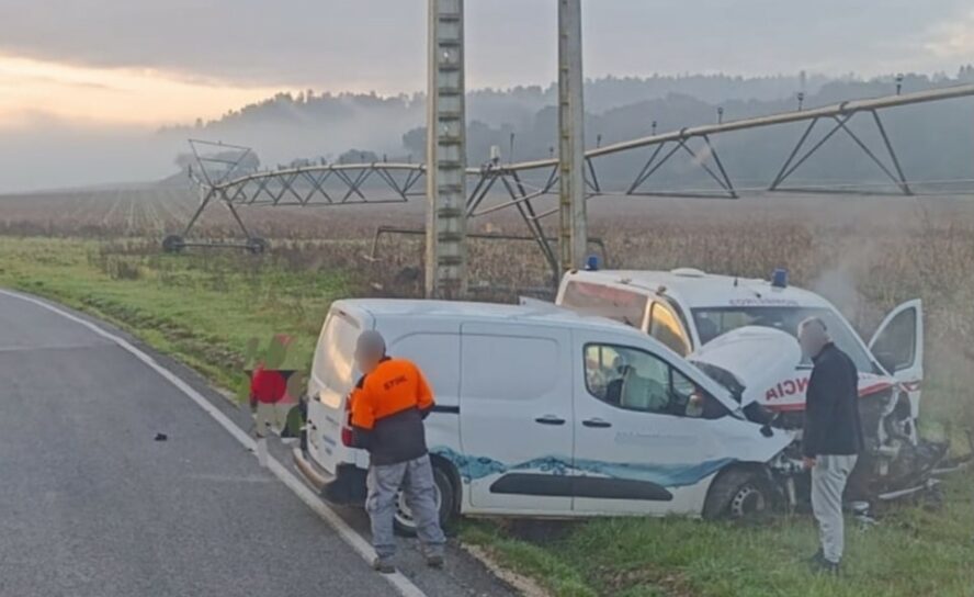 Homem morre em colisão entre ambulância e carrinha em Abrantes