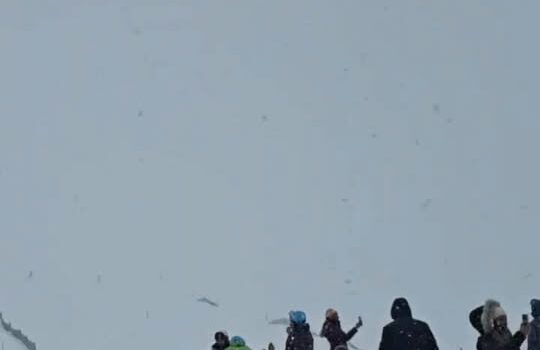Serra da Estrela ao rubro com neve e música neste sábado