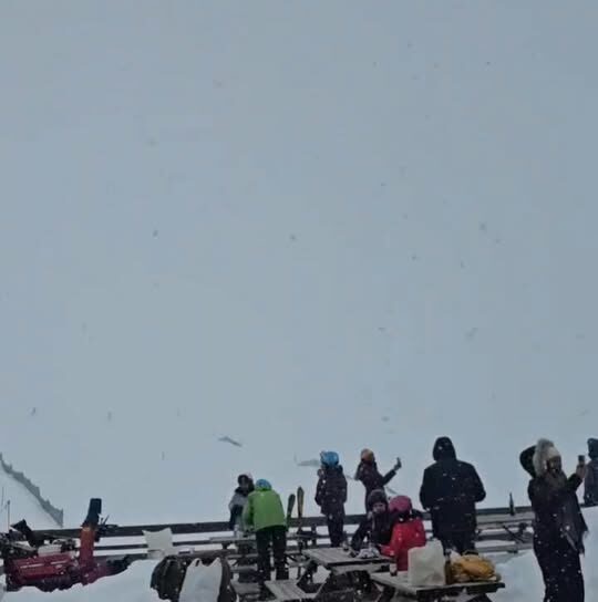 Serra da Estrela ao rubro com neve e música neste sábado