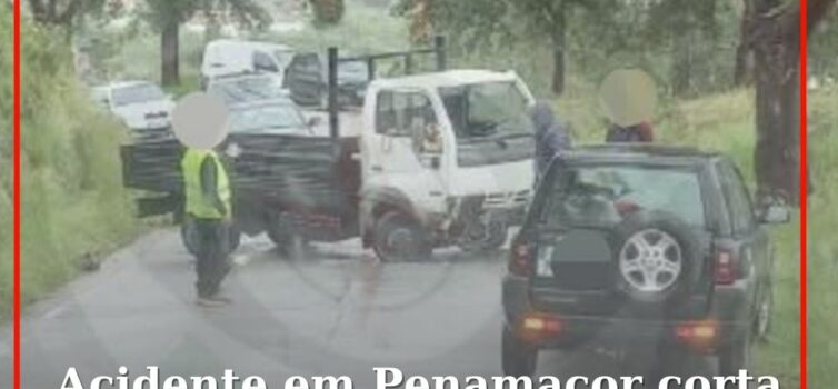 Acidente em Penamacor corta trânsito e derrama gasóleo na estrada