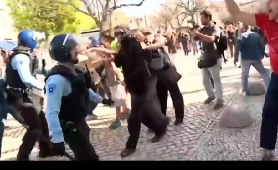 Confrontos no Rossio: Extrema-Direita Provoca Distúrbios e Líderes Detidos pela