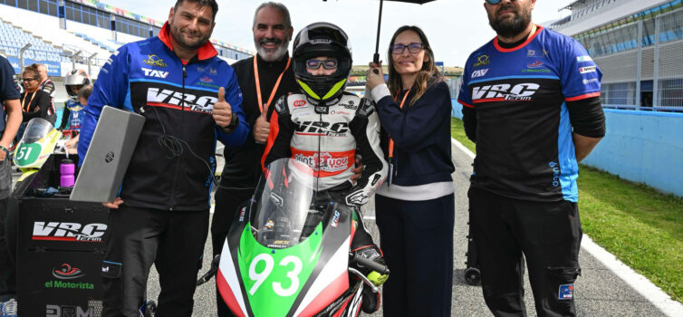 Primeira corrida do ESBK em Jerez de la Frontera do piloto Tomás Carneiro.