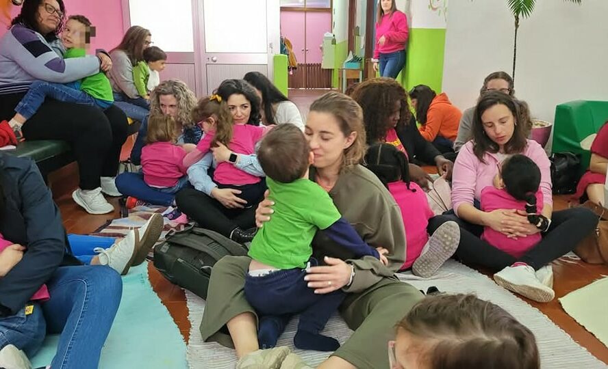 Brincadeiras de mães e filhos