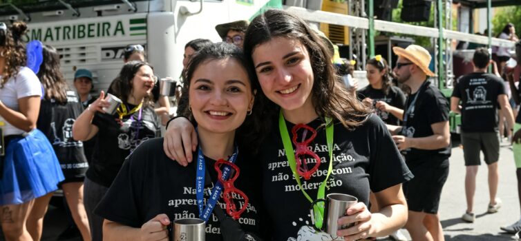 O Enterro do Caloiro voltou a "encher de vida", palavras de um estudante
