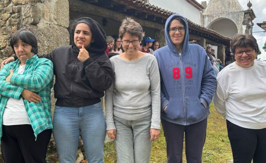 Utentes da AACCB participam na missa campal em honra de Nossa Senhora de Mércole
