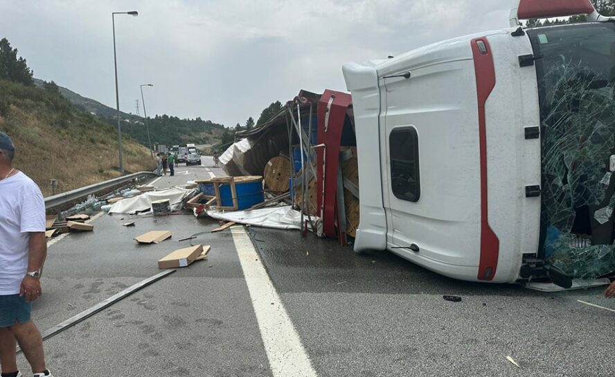Acidentw na A23