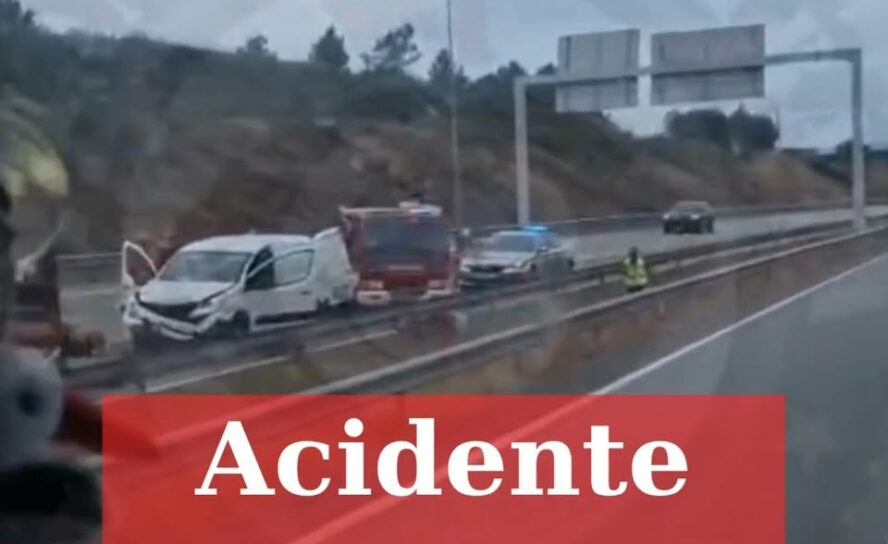 Dois feridos em acidente na A23