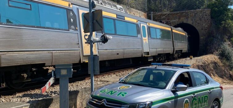 GNR promove segurança nas passagens de nível em Castelo Branco