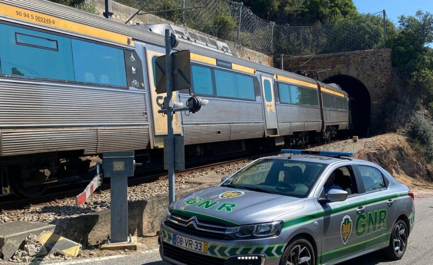 GNR promove segurança nas passagens de nível em Castelo Branco