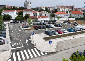 Já abriu novo parque de estacionamento gratuito junto ao Hospital