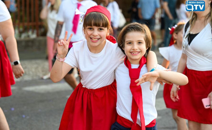 Marchas de Santo António encheram de alegria e cor o encerramento do ano letivo