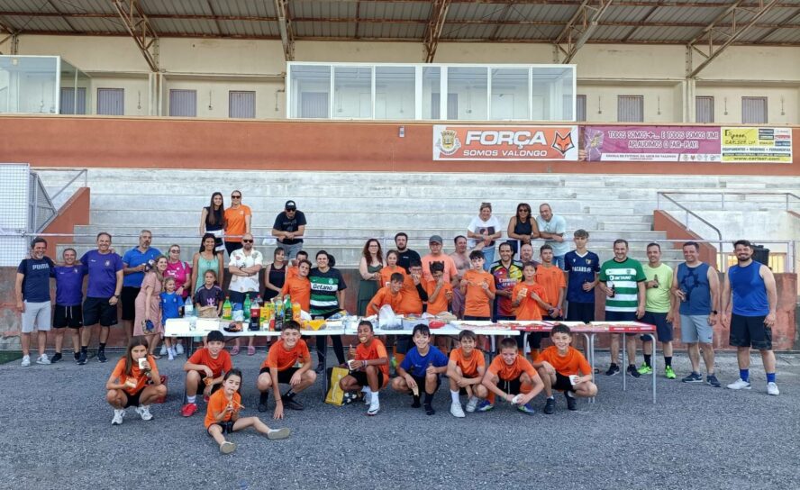 Pais e filhos encerram época dos Infantis de Valongo