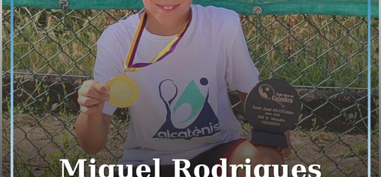 Simão Rodrigues brilha em Coimbra com nova conquista dupla no ténis