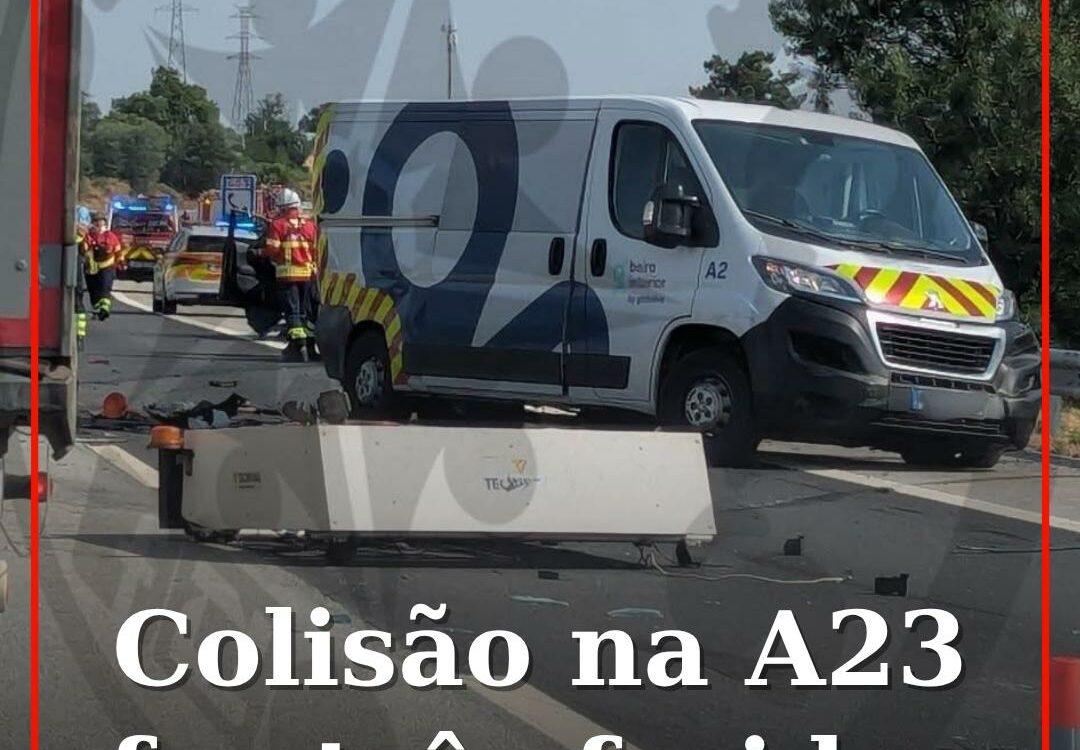 Colisão na A23 faz três feridos