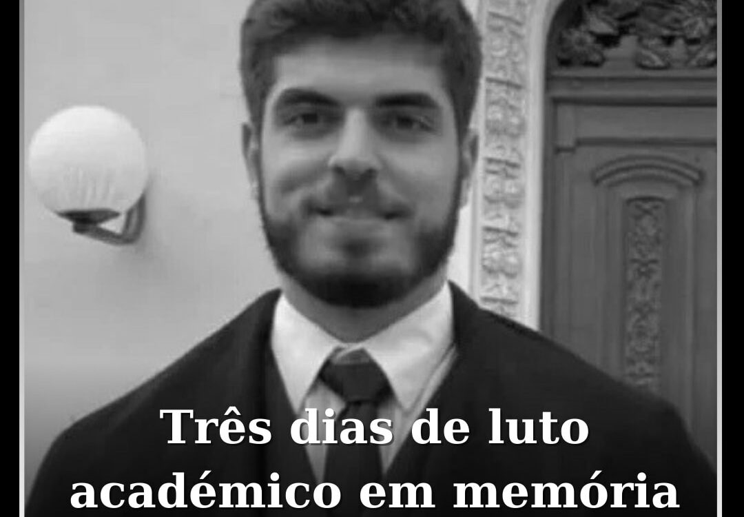 Estudante de Coimbra Morre Após Queda: Comunidade Académica em Luto