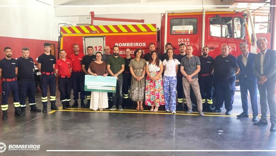 Farmácia Costa é premiada com "Somos Heróis 2025" e apoia Bombeiros Voluntários