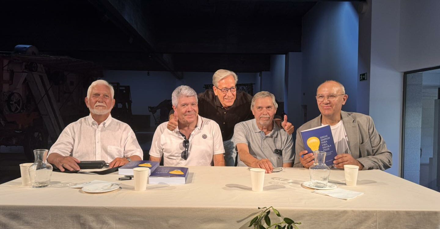 Ideias Simples para uma Escola Feliz” apresentado em Idanha-a-Nova