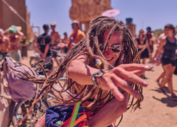 O Ritual da Dança: Amor em Movimento no Presente