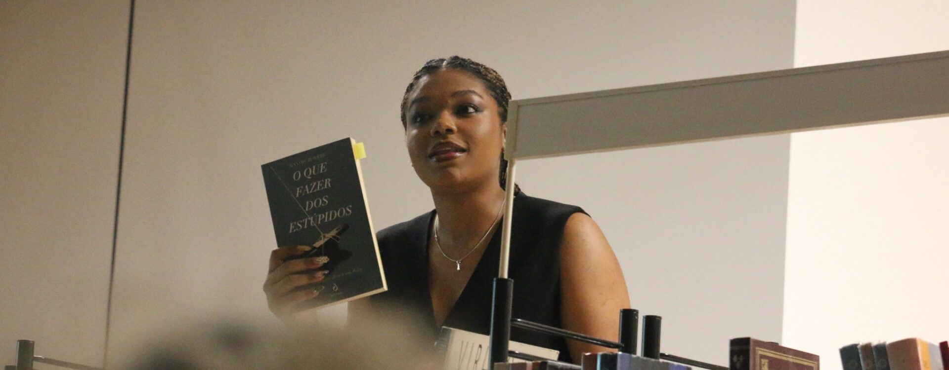 Oficina de Teatro da ESFHP esgota sessões com peça "Estupidez"