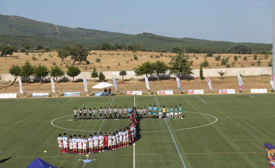 Raia Cup homenageia Diogo Jota e André Silva