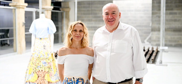Rosário Bello apresenta “Cores do Mundo” na Fábrica da Criatividade