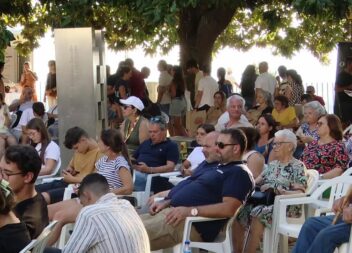Atuação de O Bardo da Gardunha, na Feira Terras do Lince, em Penamacor