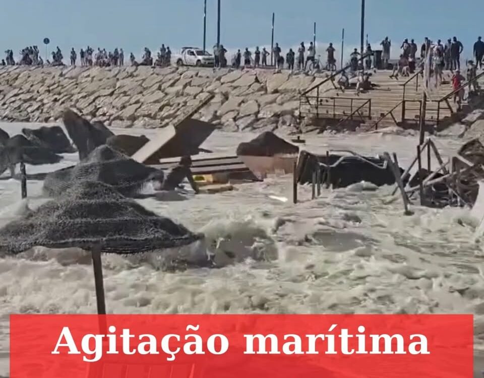 Forte agitação marítima atinge litoral português e causa estragos na Costa da Ca