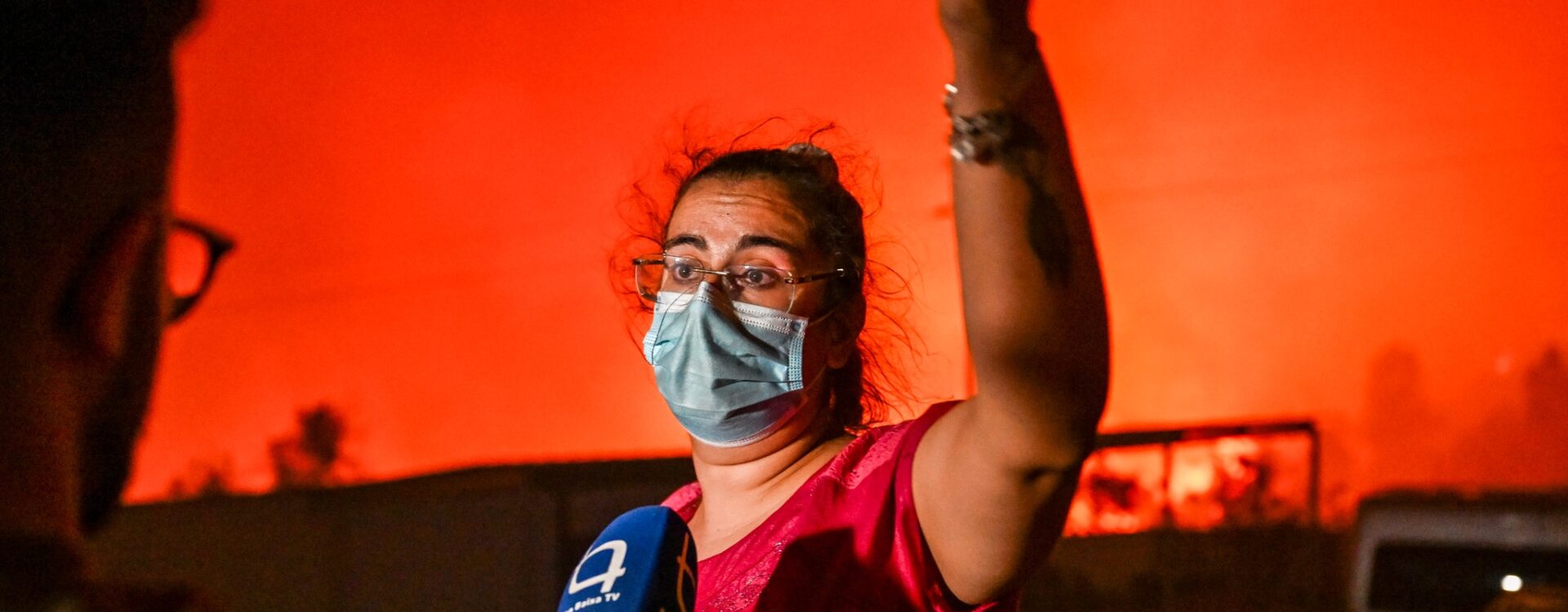 Incêndio na Covilhã volta a ficar fora de controlo devido ao vento