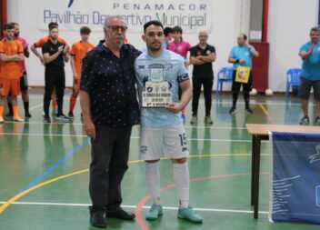 ADEP vence III Torneio de Futsal Vila Madeiro e apresenta equipa sénior