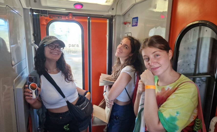 Cerca de 200 beirões viajaram de comboio até Tomar em iniciativa da Move Beiras