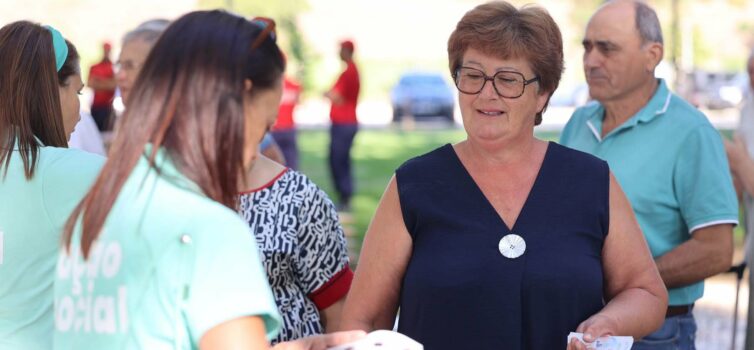 Comemoração do Dia Internacional do Idoso juntou mil pessoas na Alameda da Carva