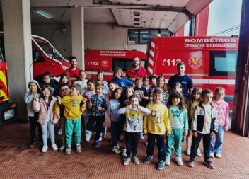 Crianças visitam quartel dos Bombeiros de Cernache do Bonjardim