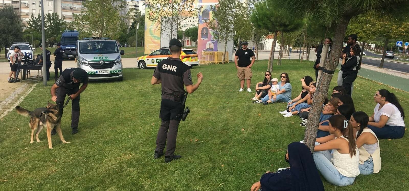 GNR marca presença na Feira do Emprego e Empreendedorismo Jovem em Castelo Branc