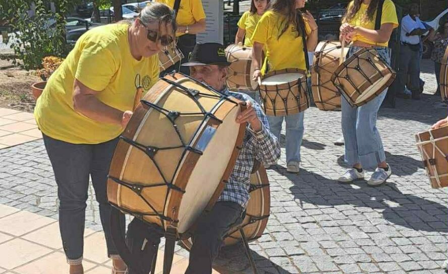 Grupo Toc&Ródão faz homenagem na Santa Casa da Misericórdia