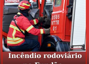 O alerta para um incêndio numa viatura ligeira de passageiros