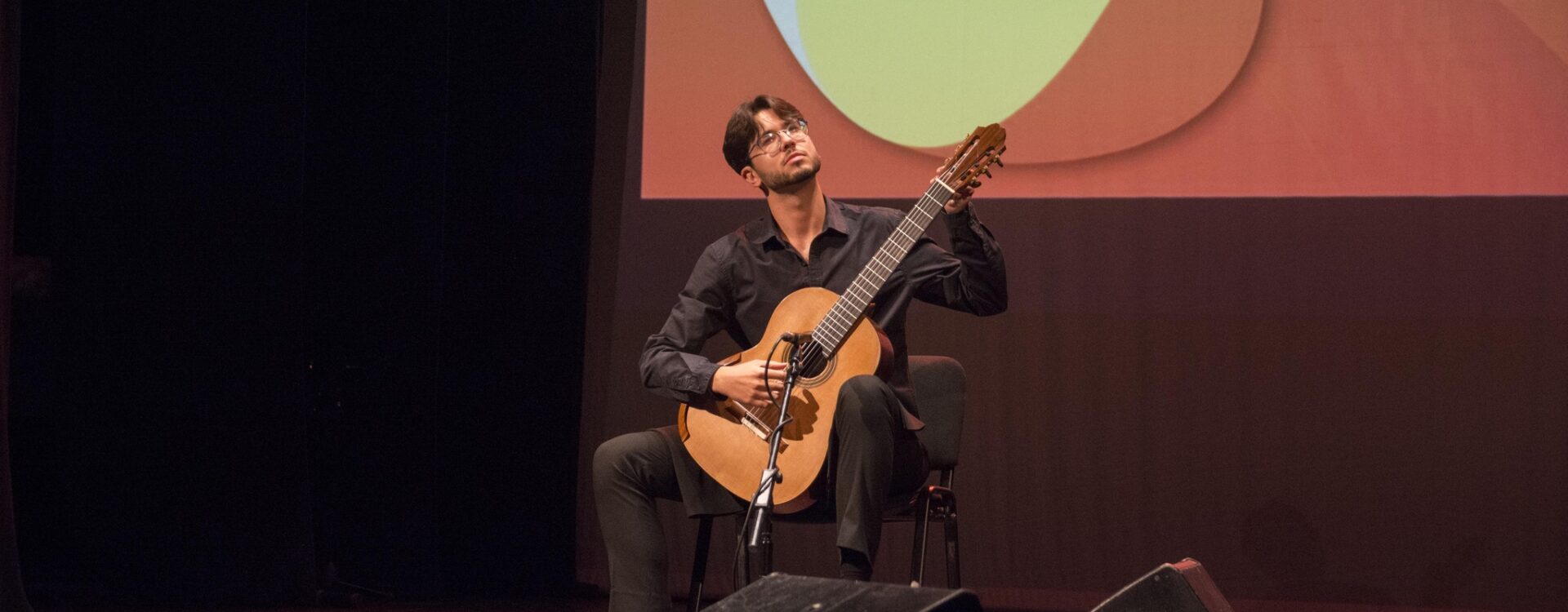 Segundo dia do Festival Internacional de Guitarra do Fundão