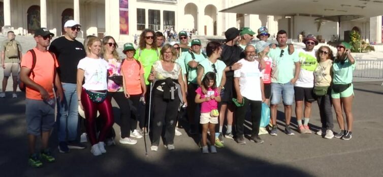 EM DIRETO: Grupo de Peregrinos de Tinalhas e Arredores chegam a Fátima