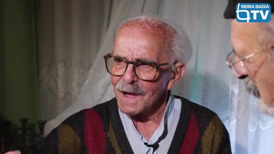 Aleixo Pina, exerceu durante d\u00e9cadas a arte de alfaiate \n\nCarinhosamente