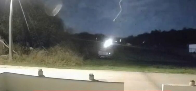 Bólide ilumina o céu de Portugal