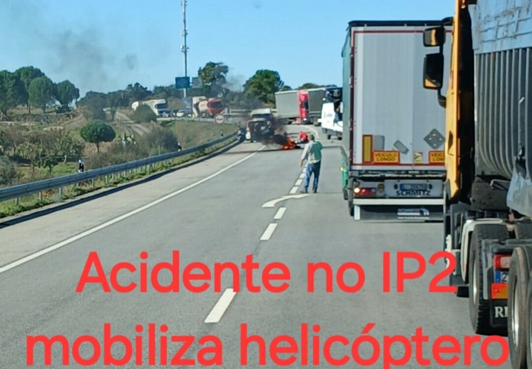 Colisão entre ligeiro e motociclo no IP2