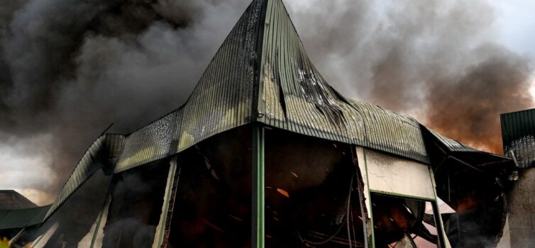 Fábrica incendeia-se no concelho da Covilhã