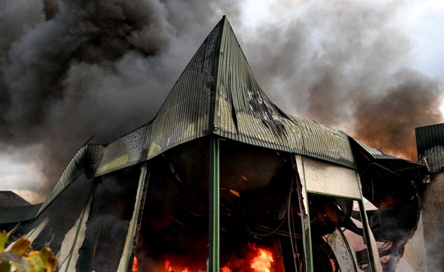 Fábrica incendeia-se no concelho da Covilhã