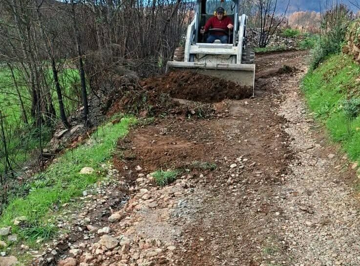Junta de Freguesia do Paul requalifica caminhos agrícolas e limpa Ribeira da Era