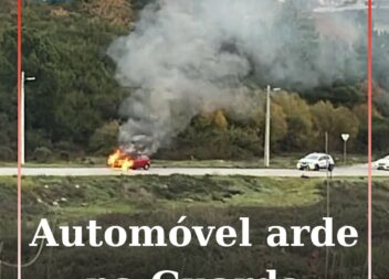 Um veículo ligeiro de passageiros foi totalmente consumido pelas chamas esta man