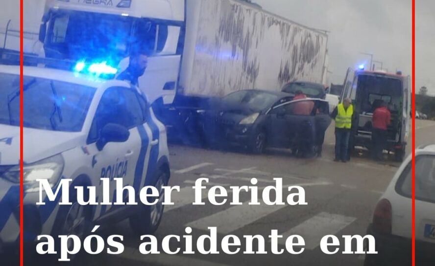 Uma mulher de 71 anos de idade ficou ferida na sequência de uma colisão rodoviár