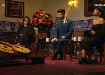 Val\u00e9ria no programa \"Em Casa d'Am\u00e1lia\"\n\nA fadista albicastrense V