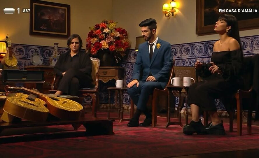 Val\u00e9ria no  programa \"Em Casa d'Am\u00e1lia\"\n\nA fadista albicastrense V